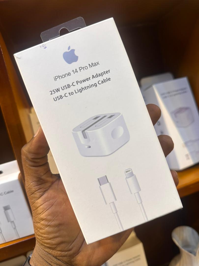 IPHONE FAST CHARGER - Watts 25